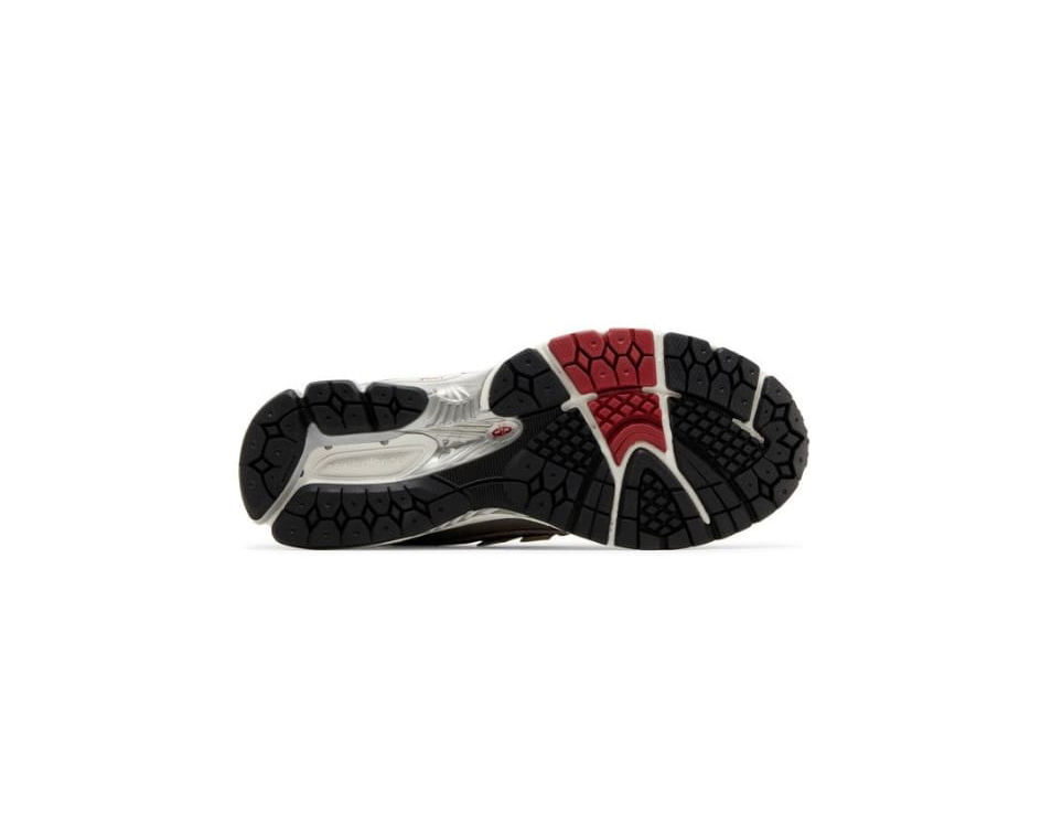 2023 1906R 'Silver Classic Crimson'