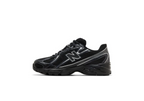 2024 740v2 'Black Silver Metallic'