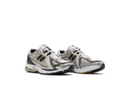 2022 1906R 'Metallic Silver Metallic Gold'