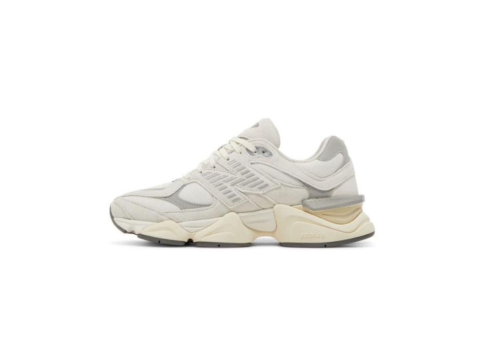 2023 9060 'Sea Salt Concrete'