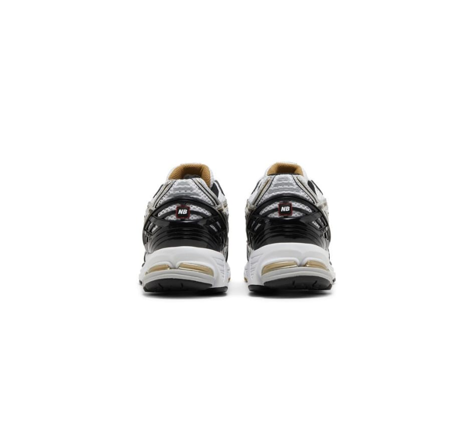 2022 1906R 'Metallic Silver Metallic Gold'