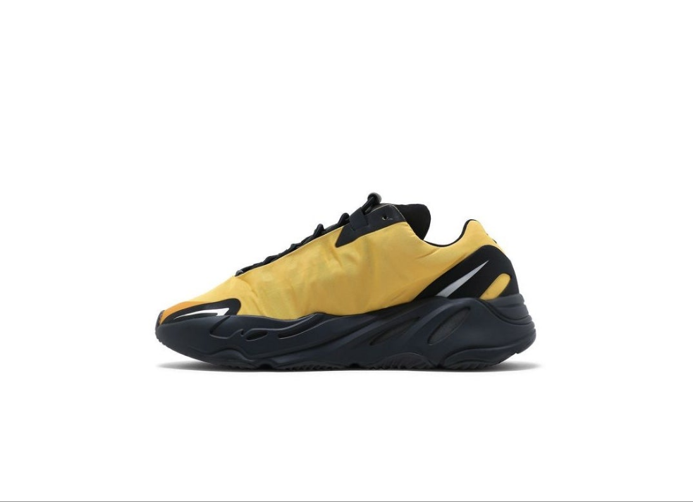 Yeezy Boost 700MNVN'Honey Flux